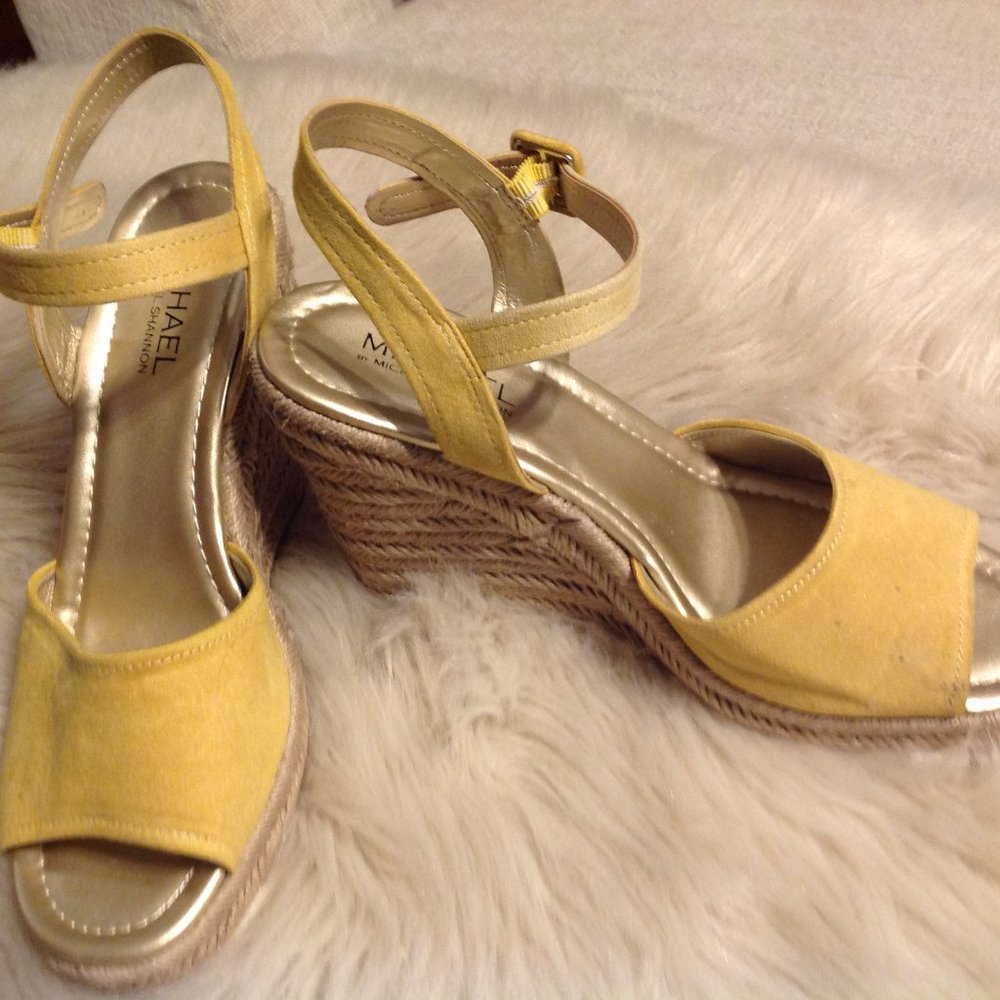 Michael by Michael Shannon wedge sandal  size 10